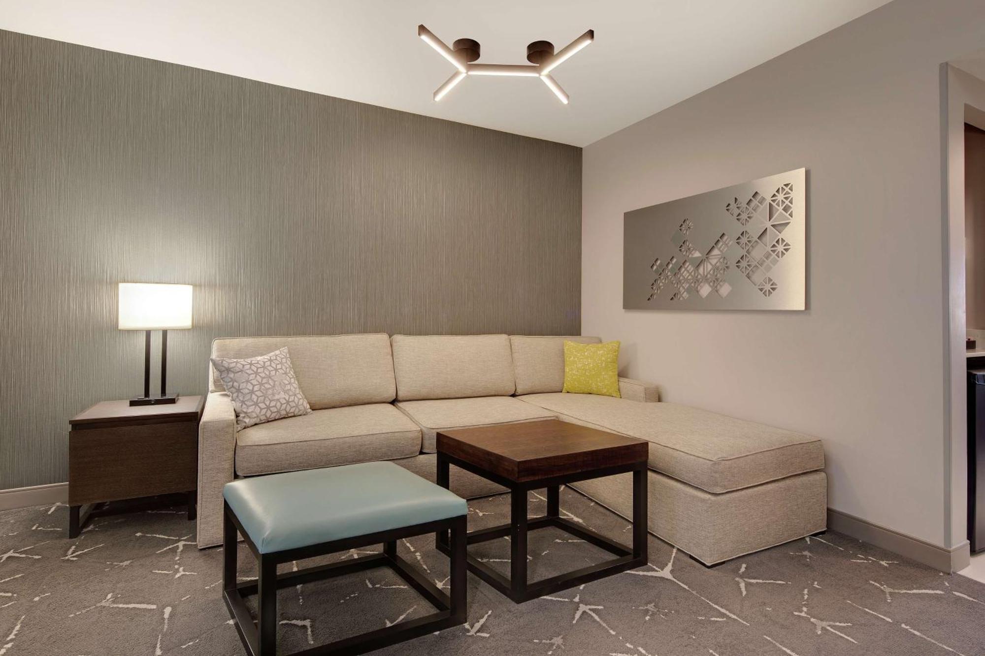Embassy Suites By Hilton Atlanta Perimeter Center Санди Спрингс Екстериор снимка